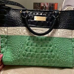 Small Brahmin handbag with shoulder straps